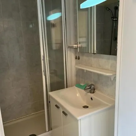 Apartamento Climatise Pour 4 Avec Parking, A 10 Min De La Plage, Wifi Et Animaux Acceptes - Fr-1-749-5